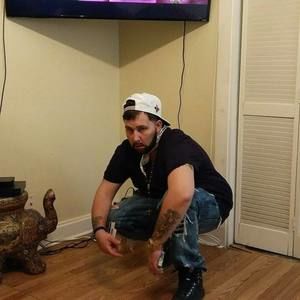 Meet your Posher, Marc